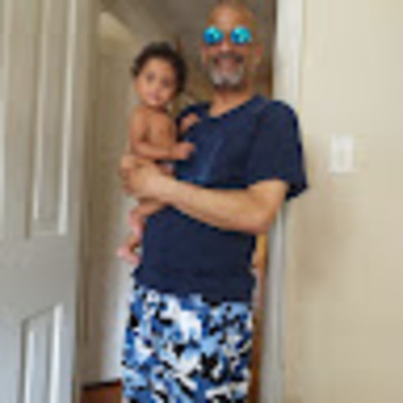 Meet your Posher, David - Picture 1 of 1